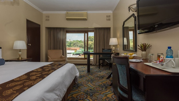 Sunbird Capital Hotel