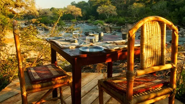 Bua River Lodge
